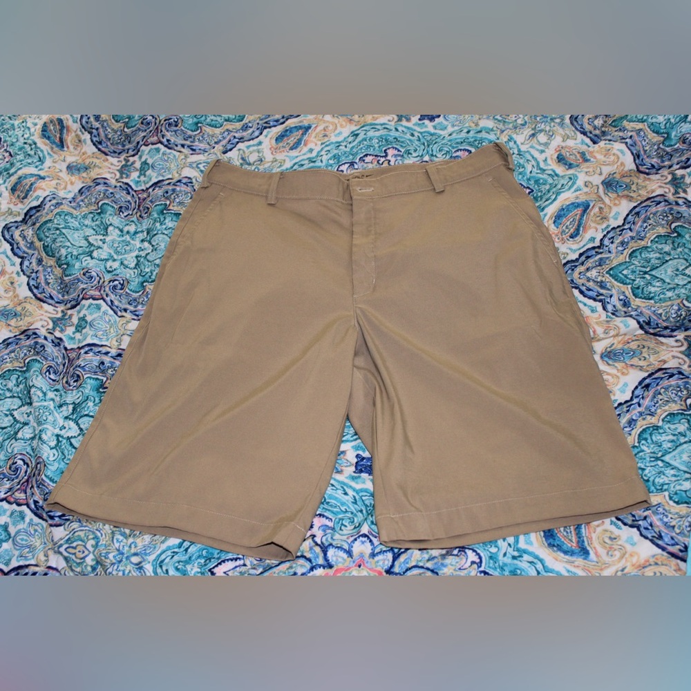 MENS Nike golf dri-fit shorts